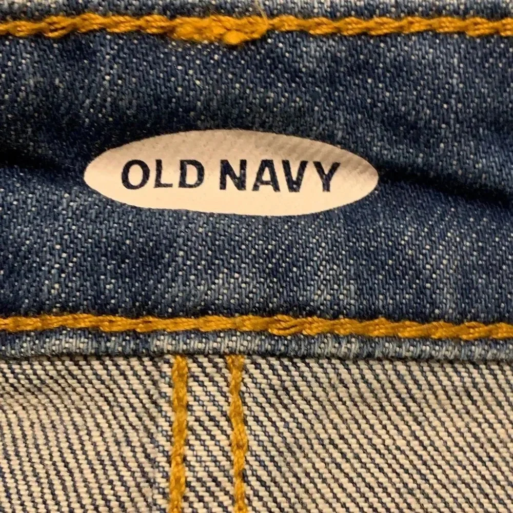 OLD NAVY Distressed Mini Denim Skirt - Picture 4 of 5